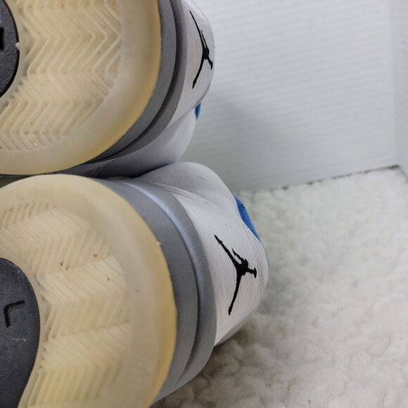 Nike Air Jordan Retro 5 Men's Size 12.5 White Hyper Royal Stealth DD0587 140 - Picture 10 of 12